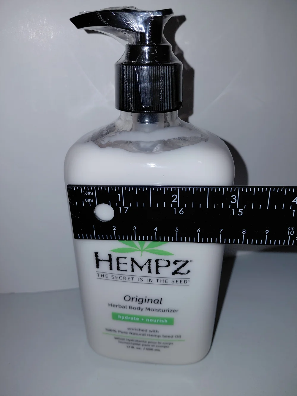 Hempz Original Herbal Body Moisturizer White NWT